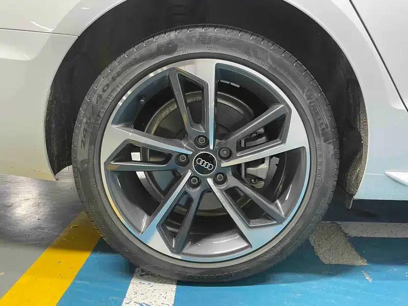 Audi A4L 2023 40 TFSI Fashion Dynamic Edition — миниатюра 8