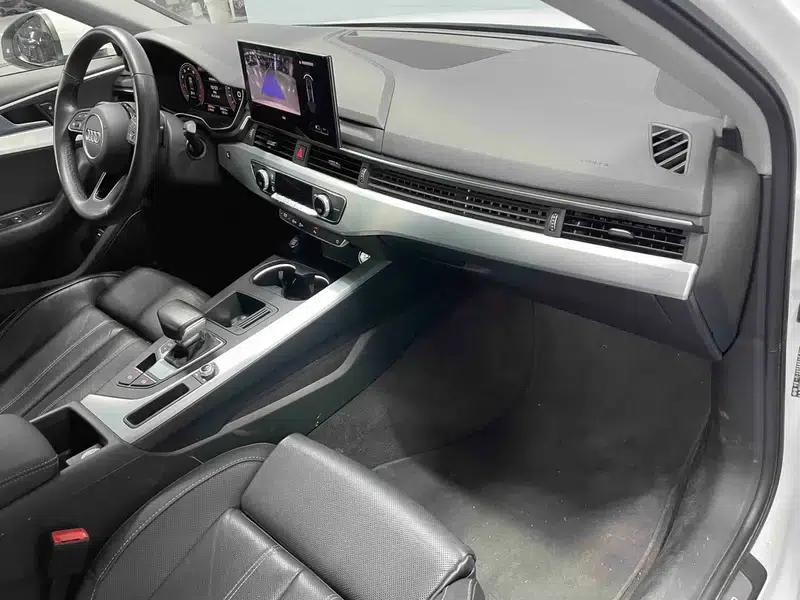 Audi A4L 2023 40 TFSI Fashion Dynamic Edition — миниатюра 10