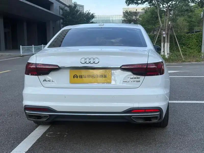 Audi A4L 2022 40 TFSI Fashion Dynamic Edition — миниатюра 5