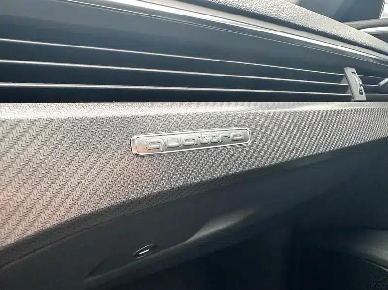 2024 Audi A4L 40 TFSI quattro RS Package (Sports Edition) — миниатюра 16