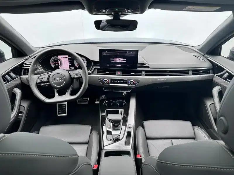 2024 Audi A4L 40 TFSI quattro RS Package (Sports Edition) — миниатюра 17
