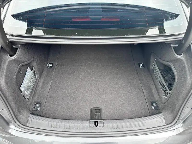 2024 Audi A4L 40 TFSI quattro RS Package (Sports Edition) — миниатюра 22