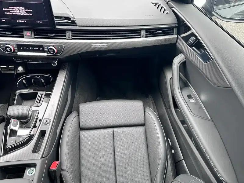 2024 Audi A4L 40 TFSI quattro RS Package (Sports Edition) — миниатюра 9