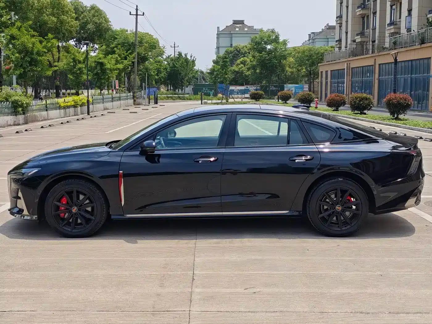 Hongqi H6 2025 2.0T Premium Edition — миниатюра 4