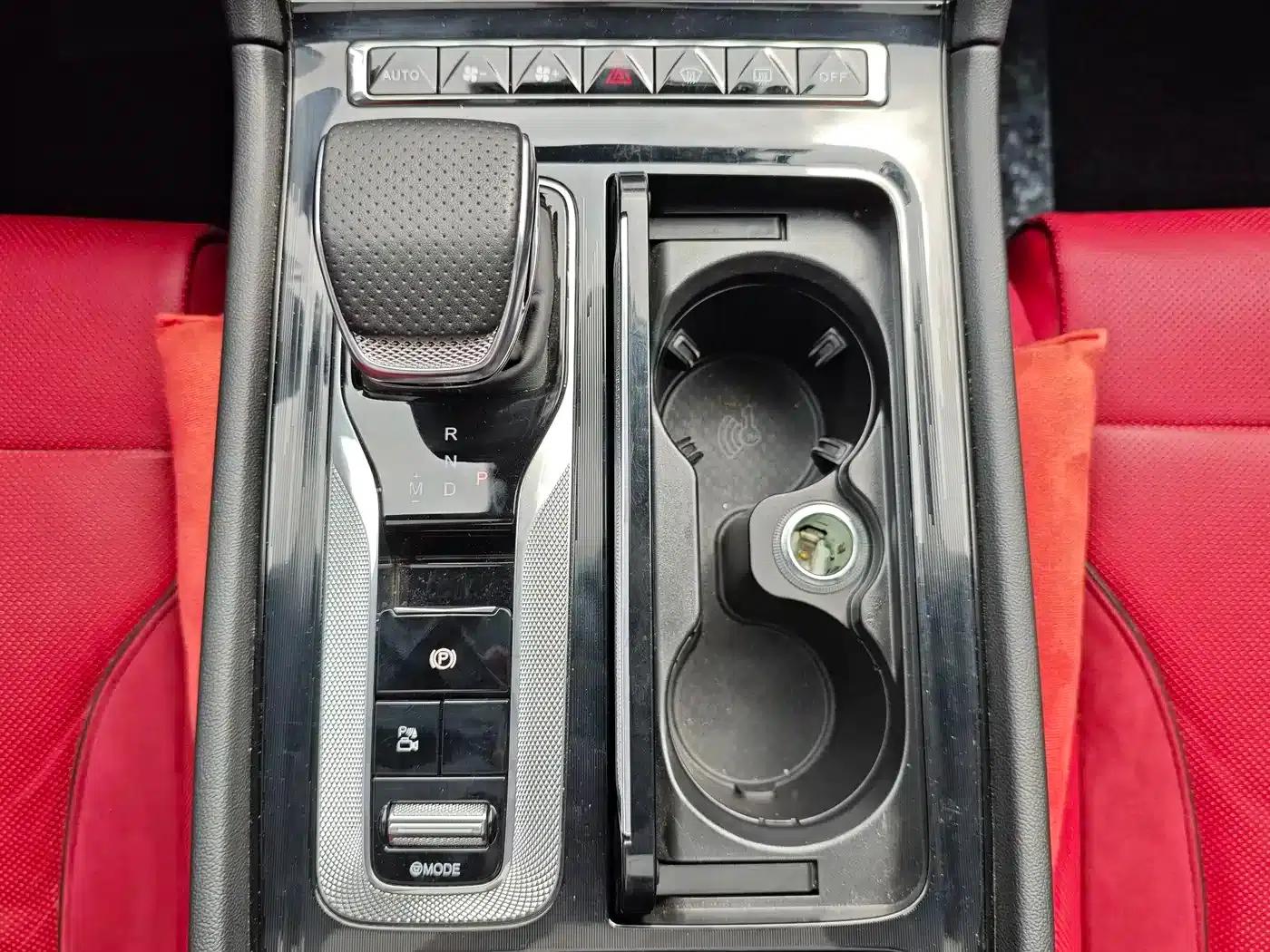 Hongqi H6 2025 2.0T Premium Edition — миниатюра 10