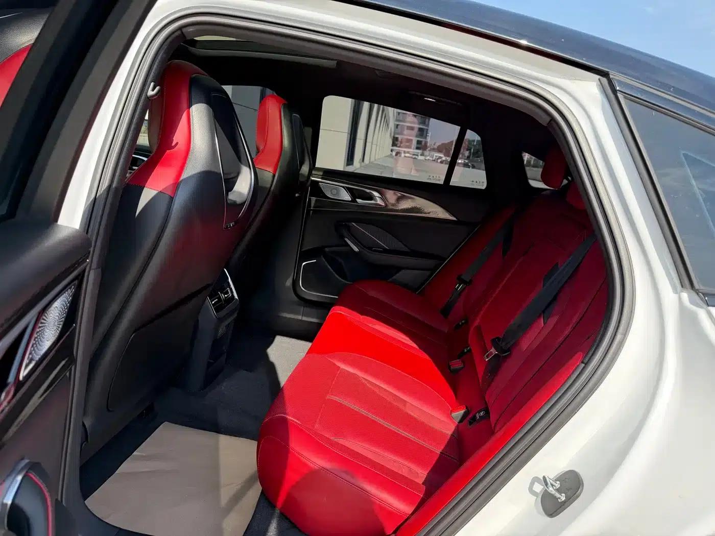 Hongqi H6 2024 2.0T Premium Edition — миниатюра 8