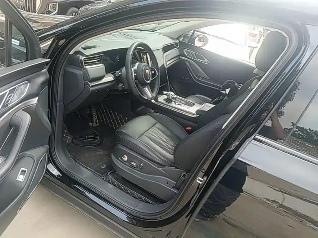 Hongqi HS7 PHEV 2024 2.0T PHEV 4WD Flagship Edition 6-seater — миниатюра 16
