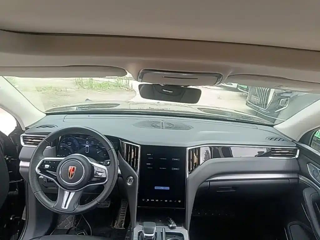 Hongqi HS7 PHEV 2024 2.0T PHEV 4WD Flagship Edition 6-seater — миниатюра 10
