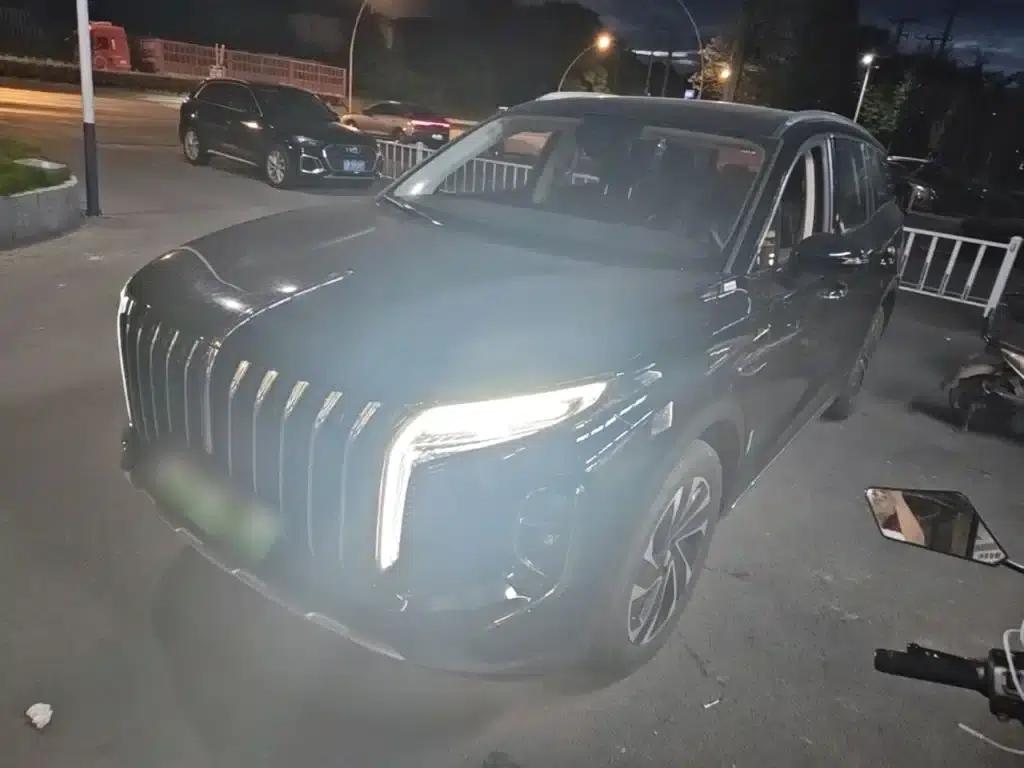 Hongqi HS7 PHEV 2024 2.0T PHEV 4WD Flagship Edition 6-seater — миниатюра 1