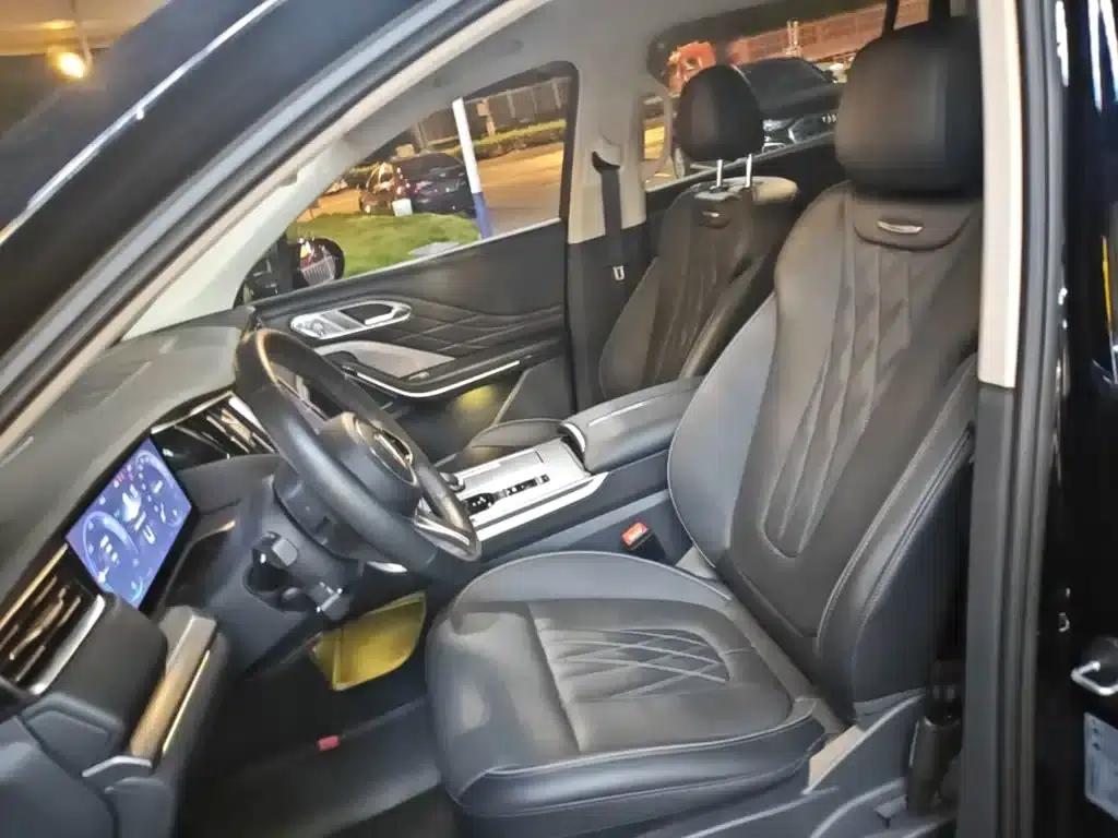Hongqi HS7 PHEV 2024 2.0T PHEV 4WD Flagship Edition 6-seater — миниатюра 15
