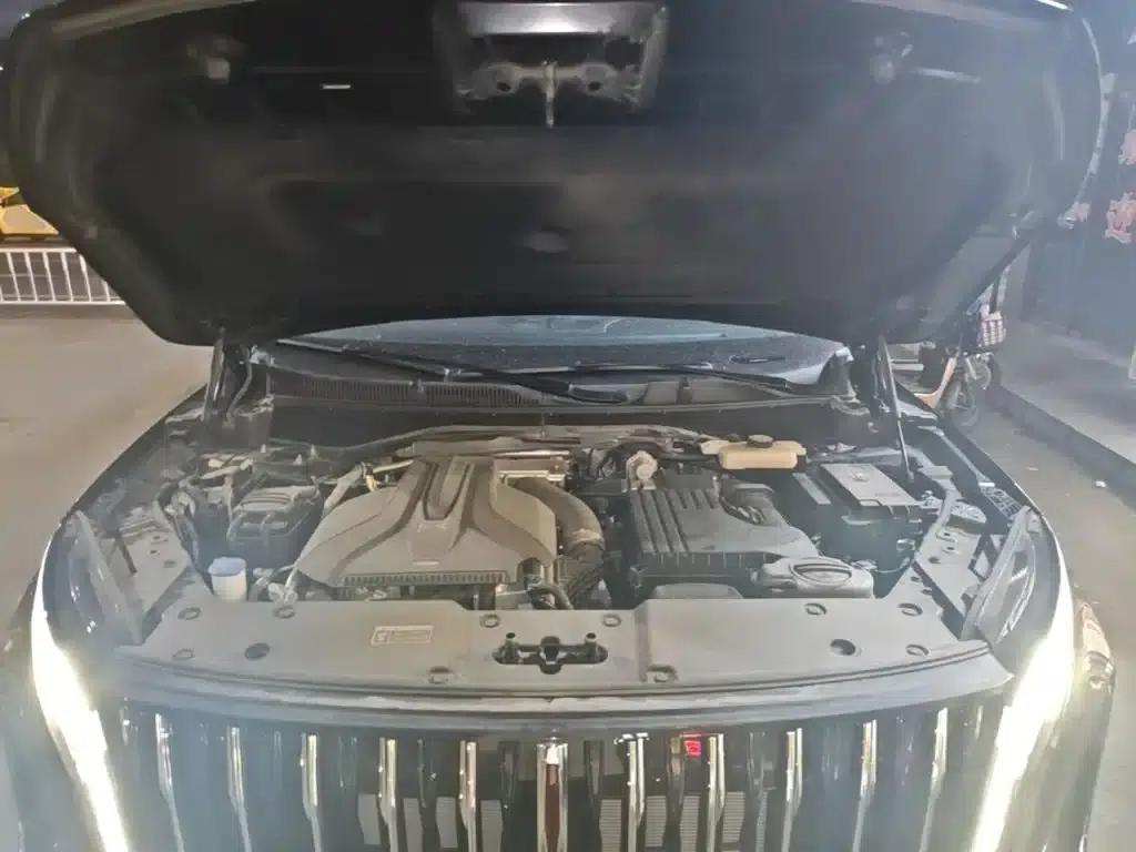 Hongqi HS7 PHEV 2024 2.0T PHEV 4WD Flagship Edition 6-seater — миниатюра 20