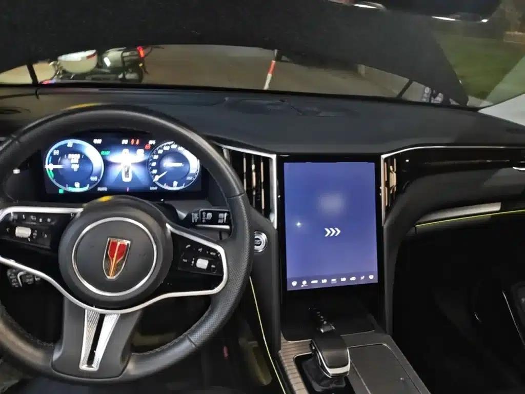 Hongqi HS7 PHEV 2024 2.0T PHEV 4WD Flagship Edition 6-seater — миниатюра 10