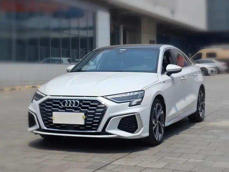Audi A3 2021 Sportback 35 TFSI Fashion Sport — миниатюра 1