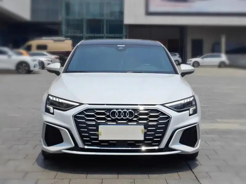 Audi A3 2021 Sportback 35 TFSI Fashion Sport — миниатюра 2
