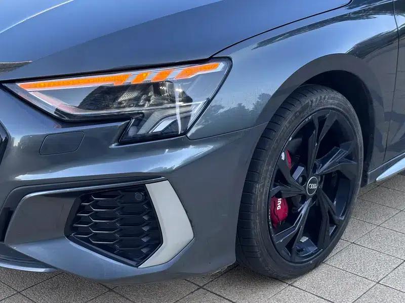 Audi A3 2021 Sportback 35 TFSI Limited Edition (Wang Yibo Collaboration) — миниатюра 10