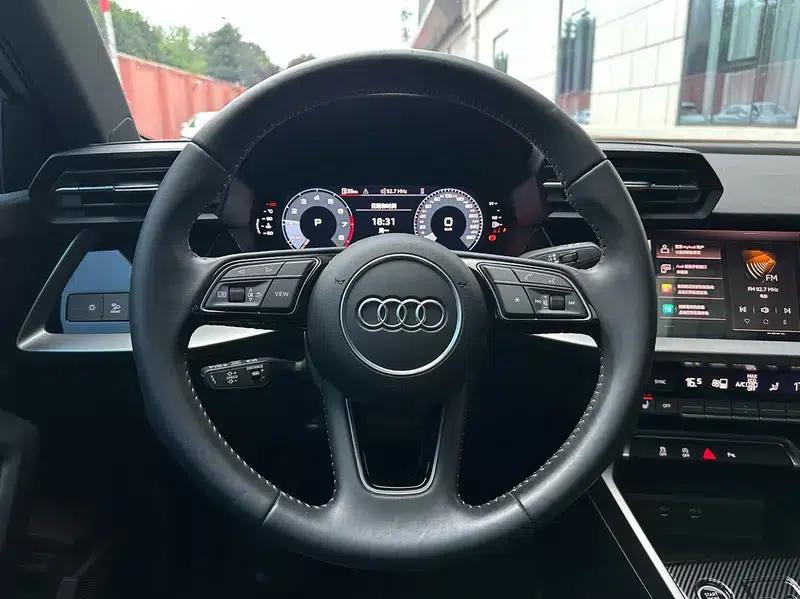 Audi A3 2022 Sportback 35 TFSI Fashion Sport — миниатюра 17