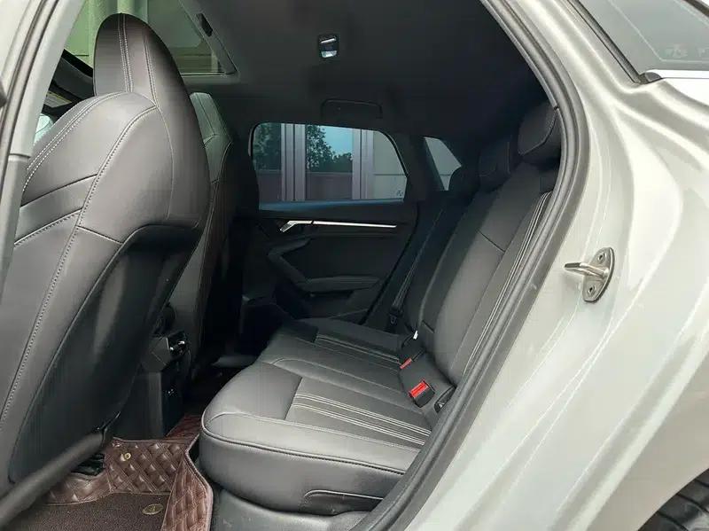 Audi A3 2022 Sportback 35 TFSI Fashion Sport — миниатюра 21