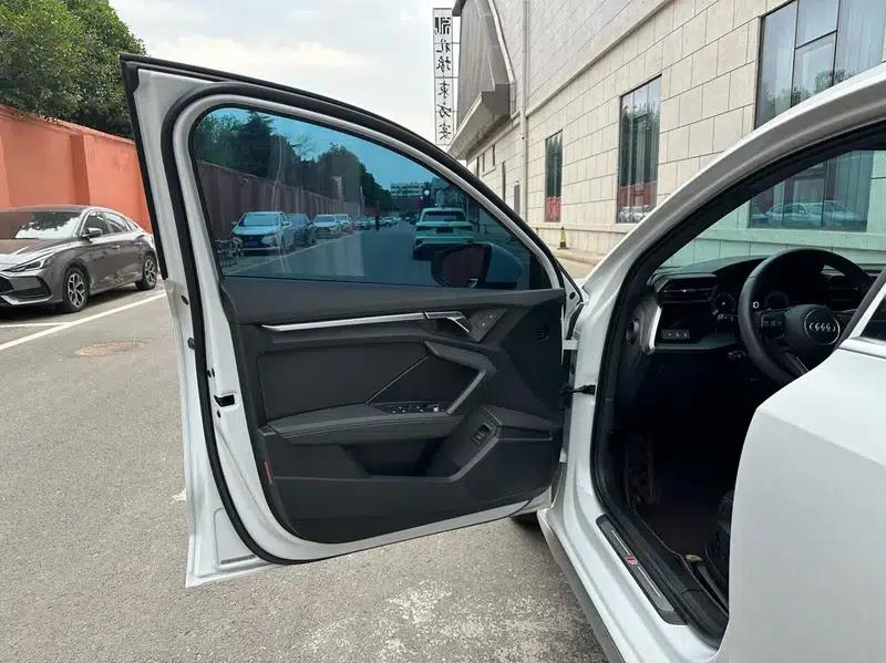 Audi A3 2022 Sportback 35 TFSI Fashion Sport — миниатюра 22