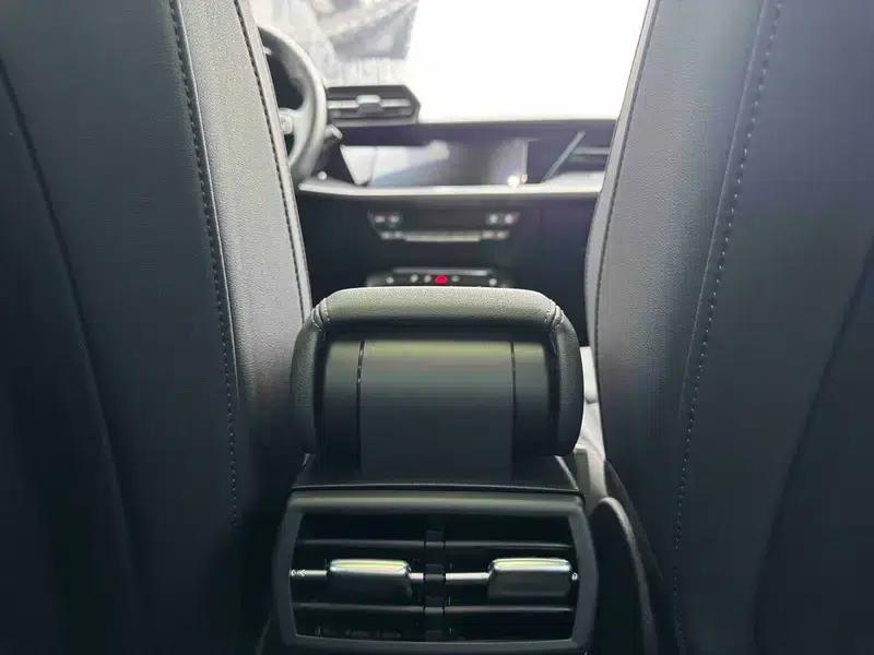 2022 Audi A3 A3L Limousine 35 TFSI Fashion Sport — миниатюра 9
