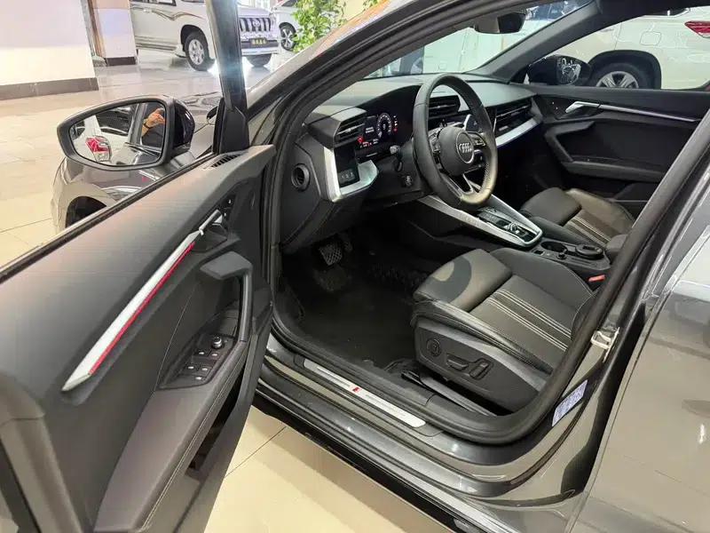 Audi A3 2023 Facelift A3L Limousine 35 TFSI Sporty Edition — миниатюра 17