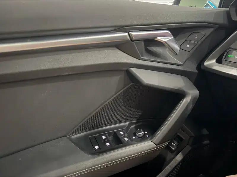 Audi A3 2023 Facelift A3L Limousine 35 TFSI Sporty Edition — миниатюра 17