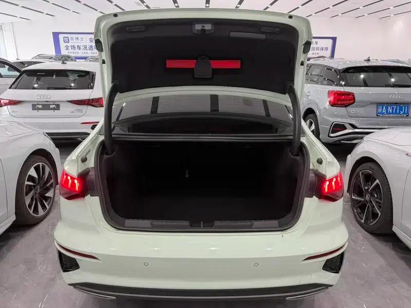 Audi A3 2023 Facelift A3L Limousine 35 TFSI Sporty Edition — миниатюра 18