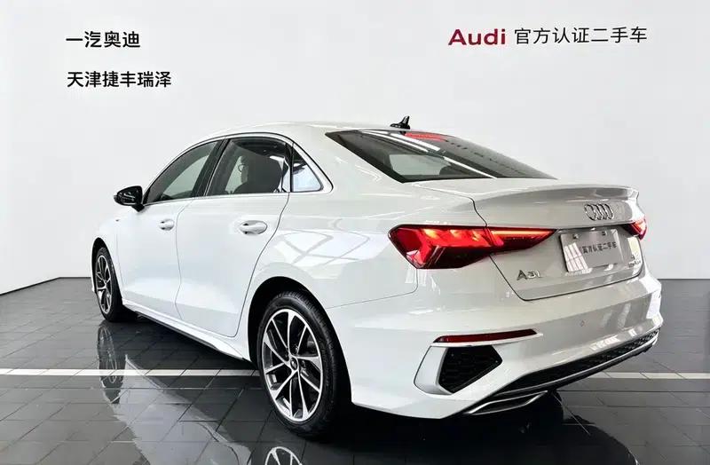Audi A3 2023 Facelift A3L Limousine 35 TFSI Progressive Sport — миниатюра 5