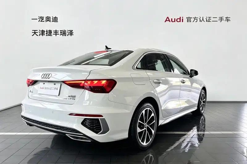 Audi A3 2023 Facelift A3L Limousine 35 TFSI Progressive Sport — миниатюра 7