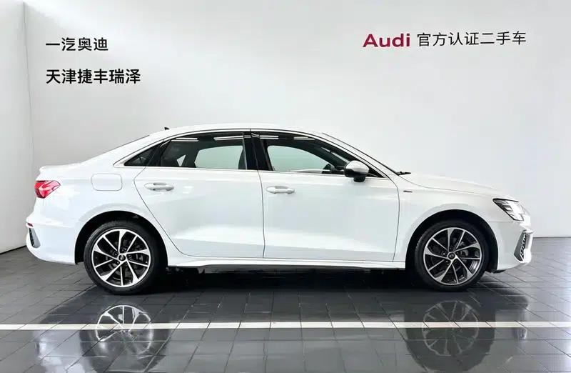 Audi A3 2023 Facelift A3L Limousine 35 TFSI Progressive Sport — миниатюра 8