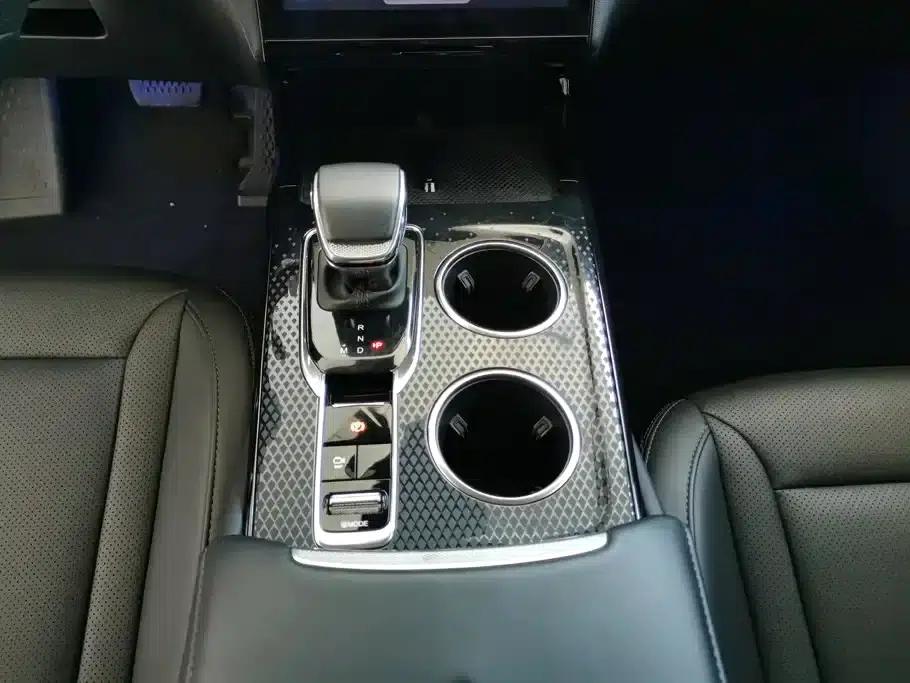Hongqi HS3 2023 1.5T 2WD Goodness Edition — миниатюра 16