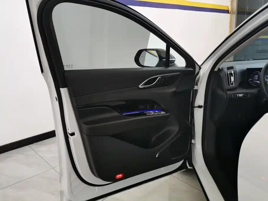 Hongqi HS3 2023 1.5T 2WD Goodness Edition — миниатюра 7
