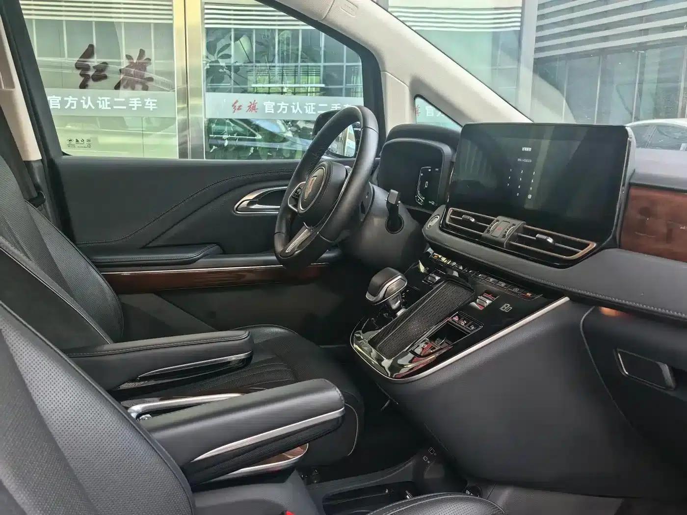 Hongqi HQ9 PHEV 2024 2.0T AWD Luxury Edition — миниатюра 5