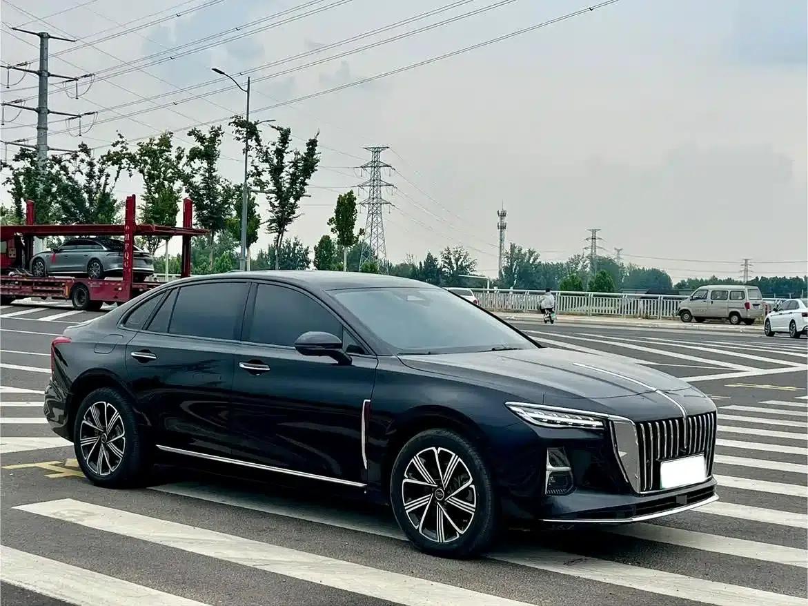Hongqi H5 PHEV 2025 Model 170 Super Hybrid — миниатюра 2