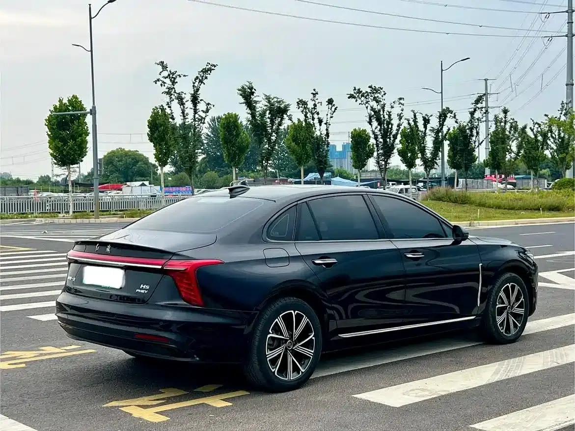 Hongqi H5 PHEV 2025 Model 170 Super Hybrid — миниатюра 9