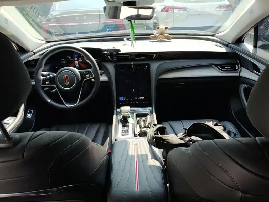 Hongqi H5 PHEV 2025 130 Super Hybrid Edition — миниатюра 16