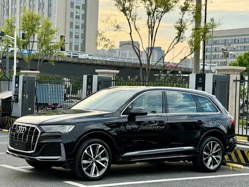 Audi Q7 2020 55 TFSI quattro S line Sport — миниатюра 1