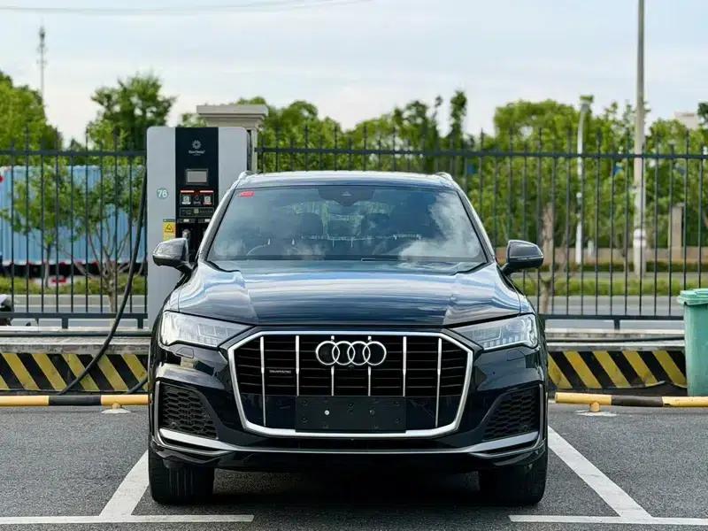 Audi Q7 2020 55 TFSI quattro S line Sport — миниатюра 2
