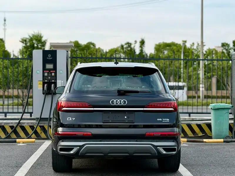 Audi Q7 2020 55 TFSI quattro S line Sport — миниатюра 5