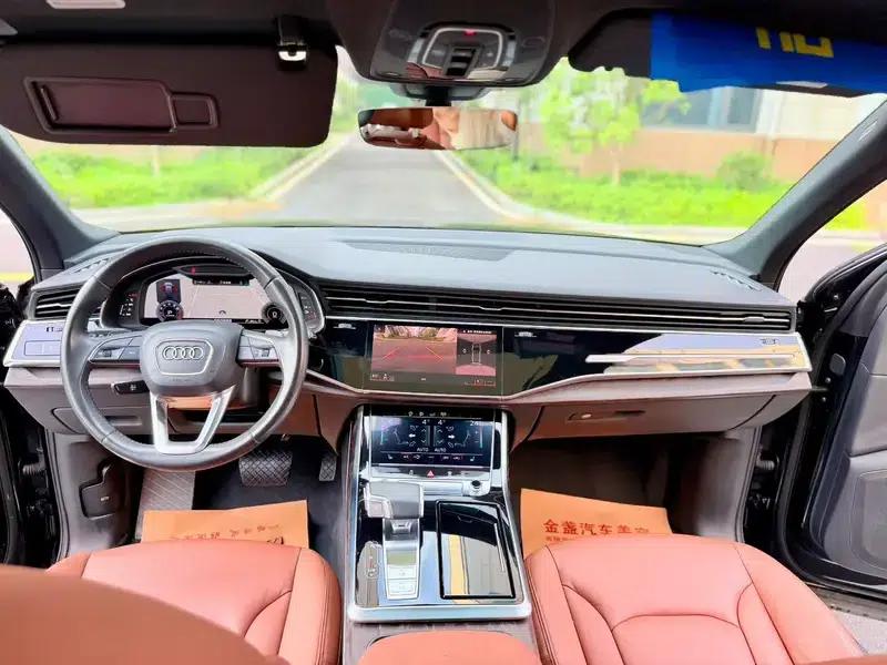 Audi Q7 2020 55 TFSI quattro S line Sport — миниатюра 8