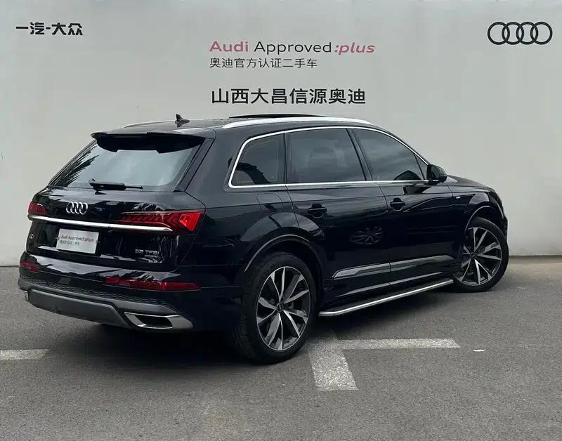 Audi Q7 2024 55 TFSI quattro S line Sport — миниатюра 4