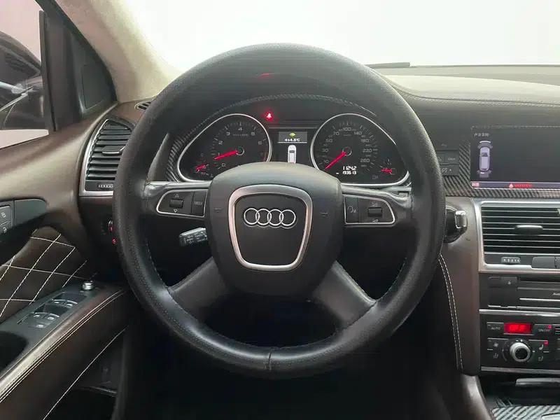 Audi Q7 2014 3.0T Automatic AWD 7-Seater Parallel Import — миниатюра 13