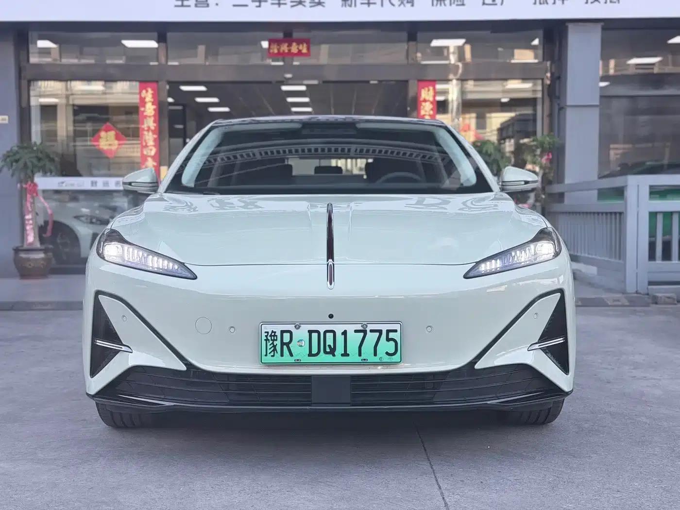 Hongqi Tiangong 05 2025 Model 550 Smart Selection Edition — миниатюра 2