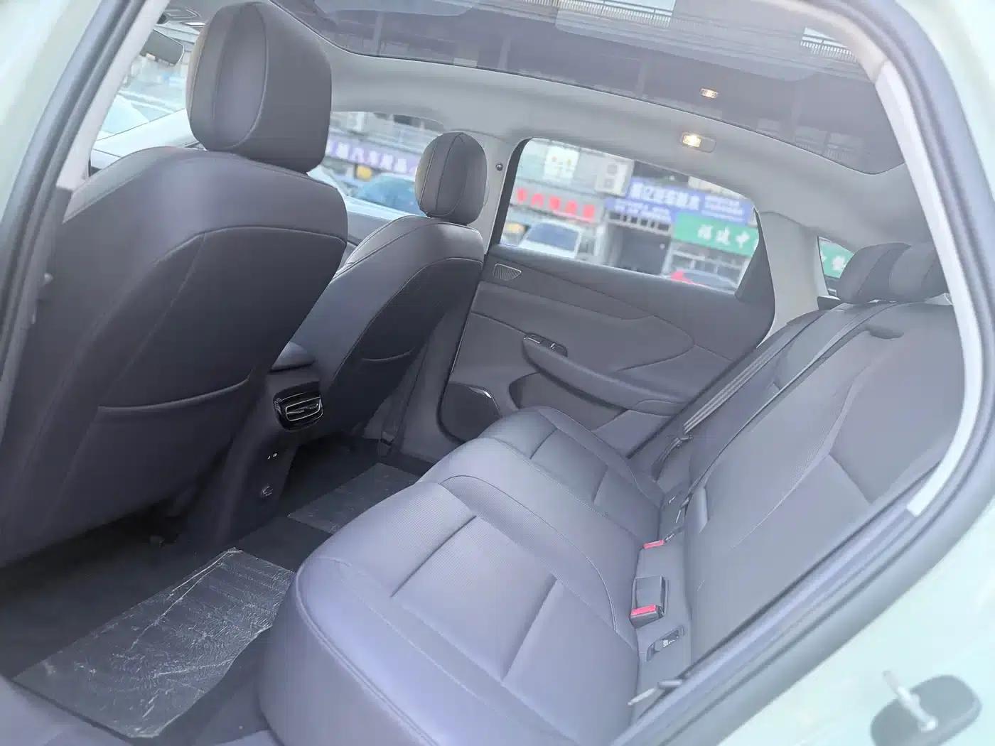 Hongqi Tiangong 05 2025 Model 550 Smart Selection Edition — миниатюра 8