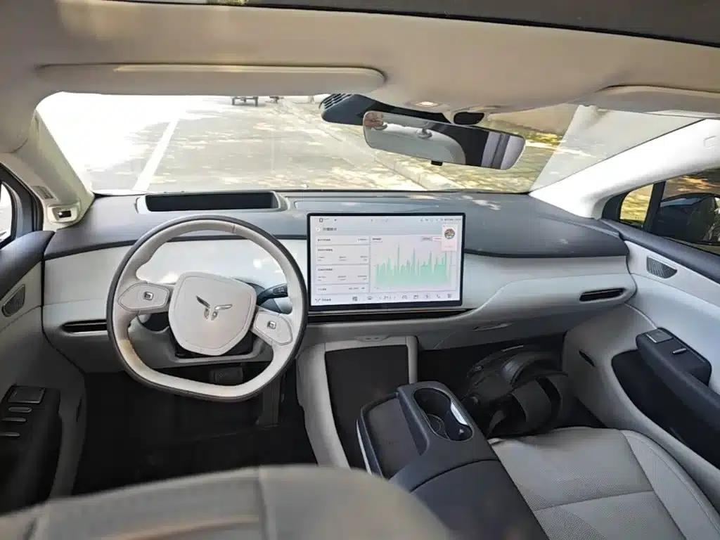 Hongqi Tiangong 05 2025 Model 550 Smart Selection Edition — миниатюра 10