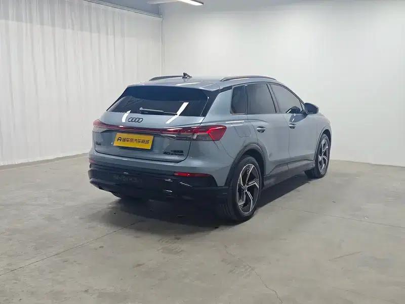 Audi Q4 e-tron 2022 40 e-tron First Edition — миниатюра 7