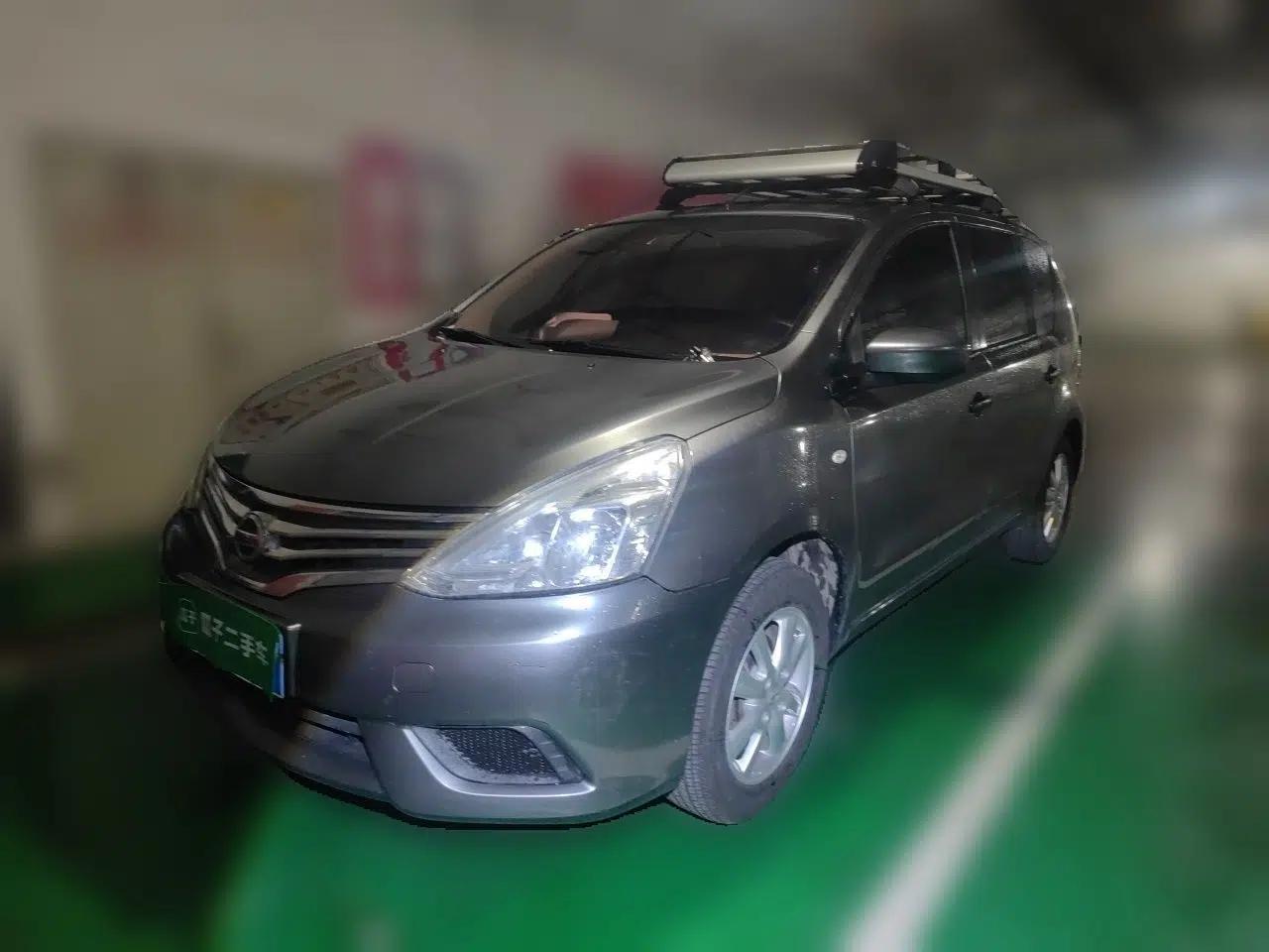 Nissan Livina 2015 1.6XE CVT Comfort Edition — миниатюра 1