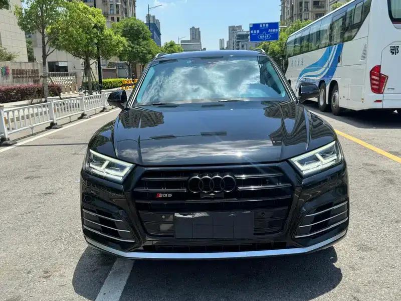 Audi Q5L Sportback 2021 40 TFSI Fashion Edition — миниатюра 2