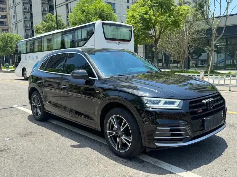 Audi Q5L Sportback 2021 40 TFSI Fashion Edition — миниатюра 3