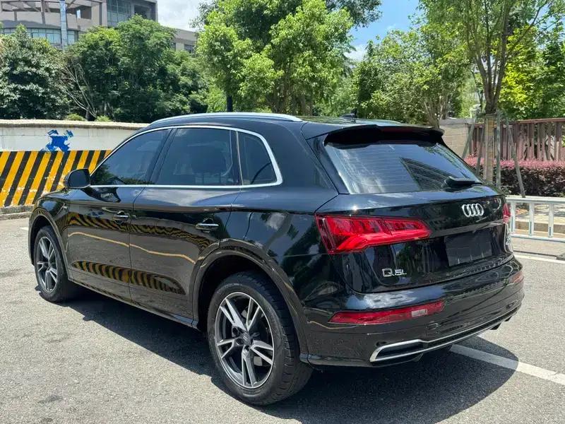 Audi Q5L Sportback 2021 40 TFSI Fashion Edition — миниатюра 4