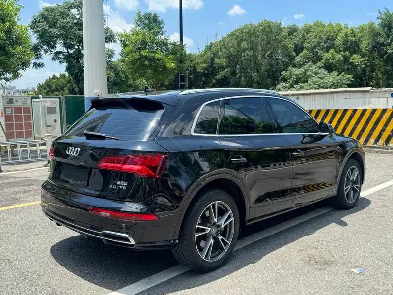 Audi Q5L Sportback 2021 40 TFSI Fashion Edition — миниатюра 6
